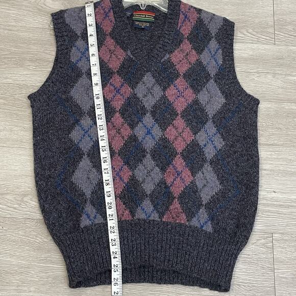 Vintage Mens Sweater Vest M Wool Argyle Patterned Preppy Layering Winter Warm - Picture 4 of 6